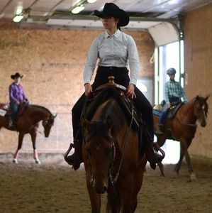 Meet your Posher, Émilie